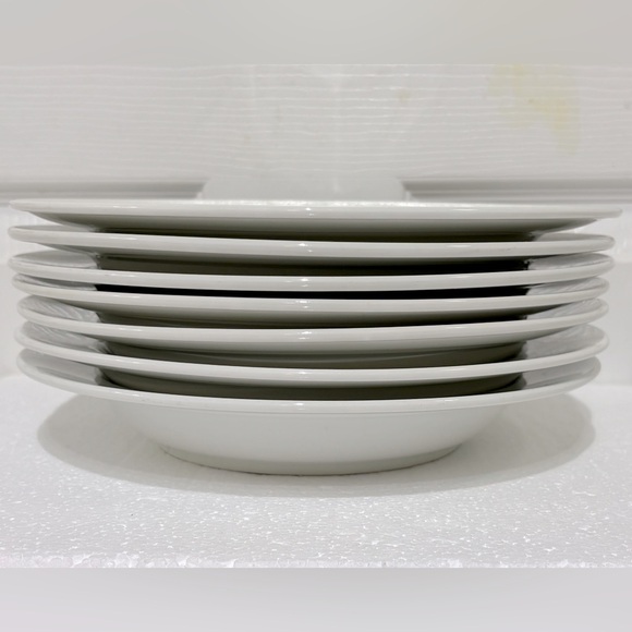 Rosenthal Studio- Linie 7 Pcs 9-inch Bowl - Picture 2 of 8